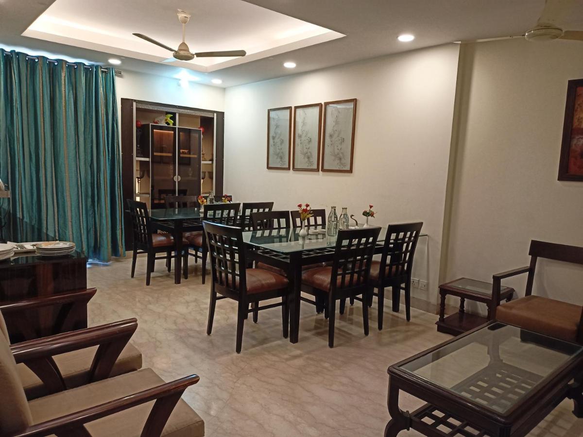 Hermitage By The Cosy Hotels Near Lotus Temple New Delhi Exterior foto