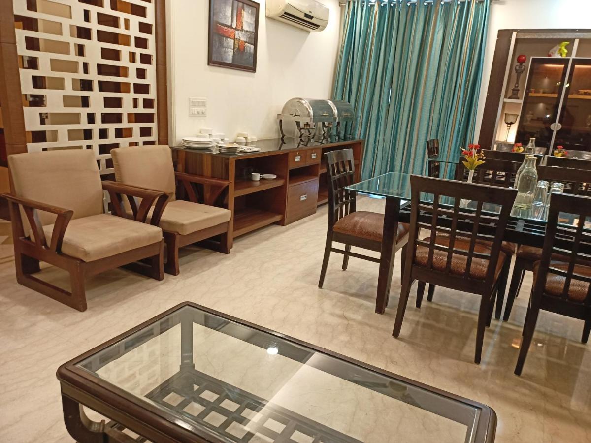 Hermitage By The Cosy Hotels Near Lotus Temple New Delhi Exterior foto