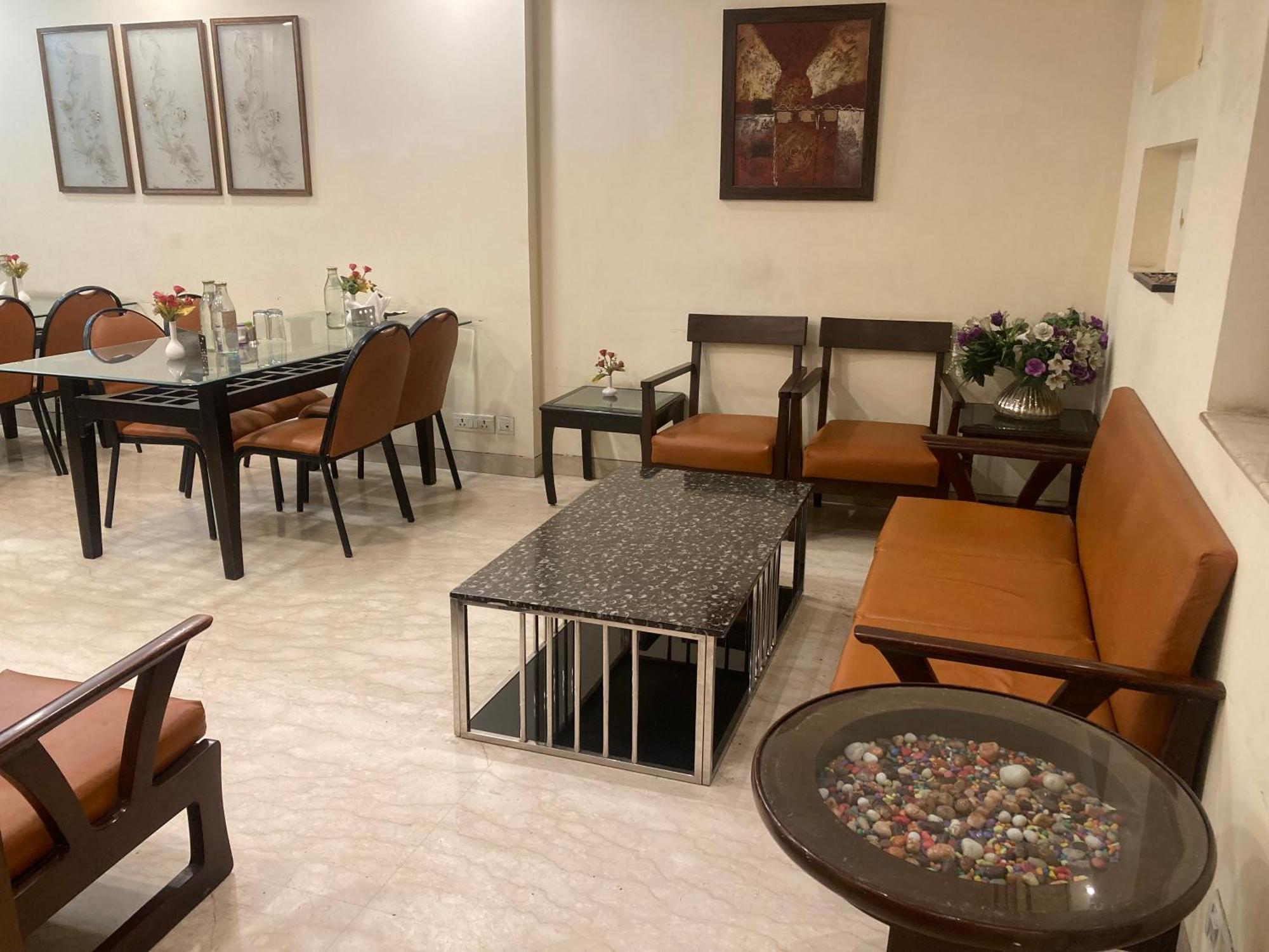 Hermitage By The Cosy Hotels Near Lotus Temple New Delhi Exterior foto