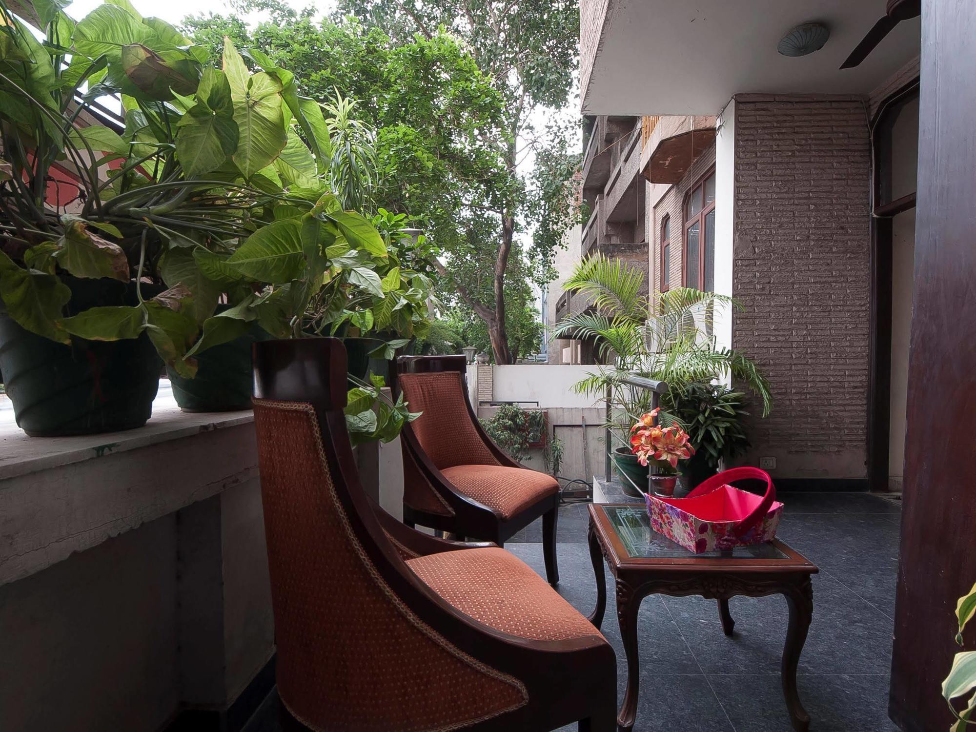 Hermitage By The Cosy Hotels Near Lotus Temple New Delhi Exterior foto