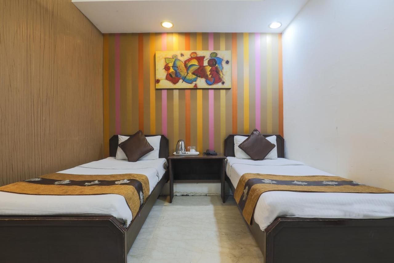 Hermitage By The Cosy Hotels Near Lotus Temple New Delhi Exterior foto