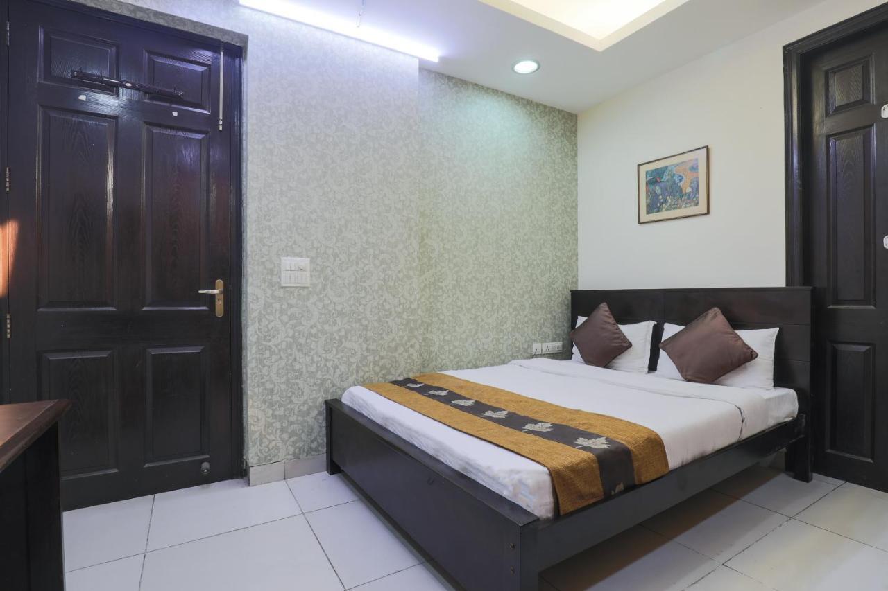 Hermitage By The Cosy Hotels Near Lotus Temple New Delhi Exterior foto