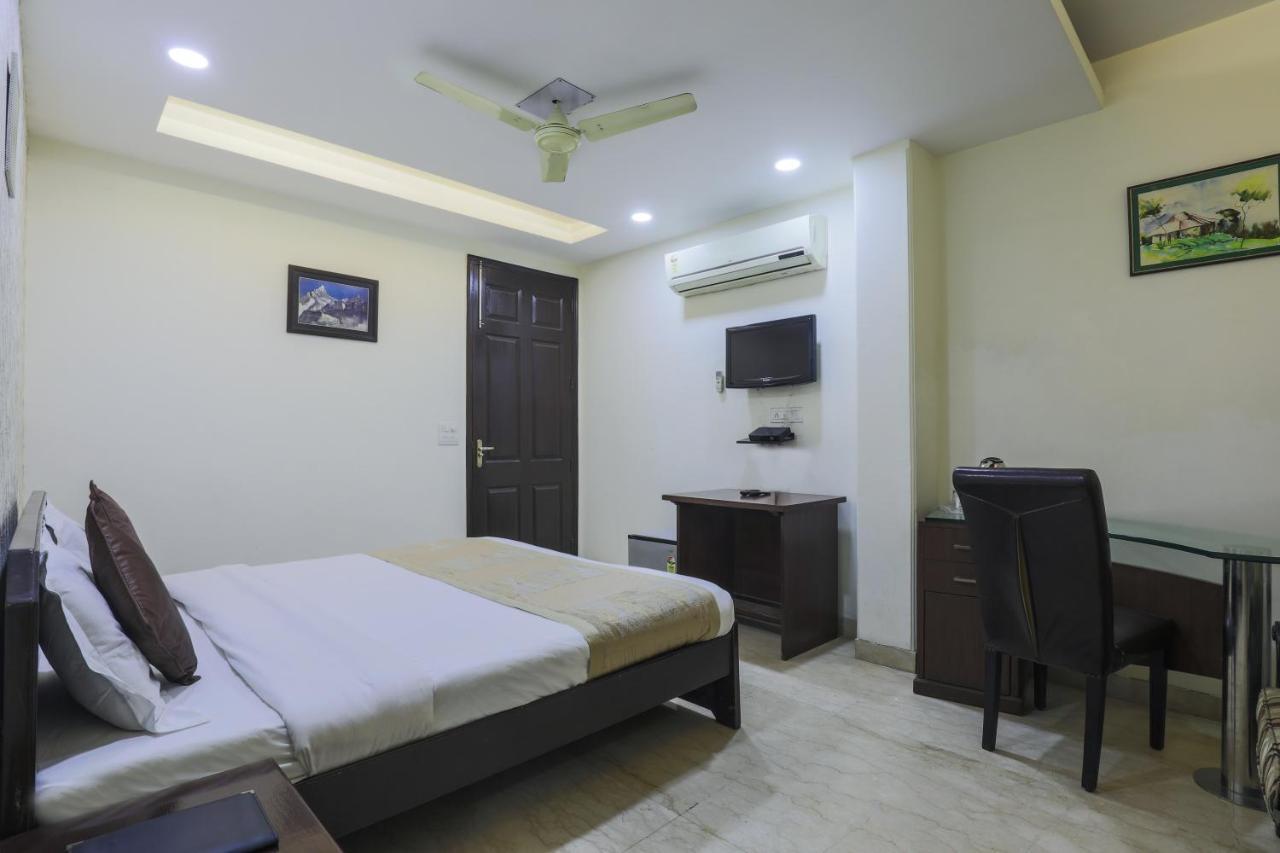 Hermitage By The Cosy Hotels Near Lotus Temple New Delhi Exterior foto
